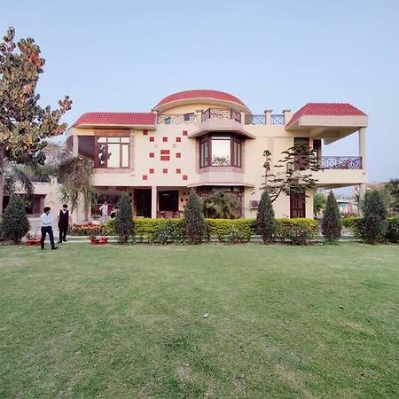 Basti House - Boutique Homestay Lakhnau Kültér fotó