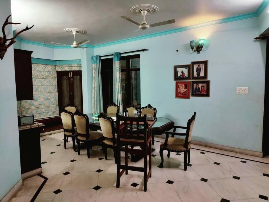 Basti House - Boutique Homestay Lakhnau Kültér fotó